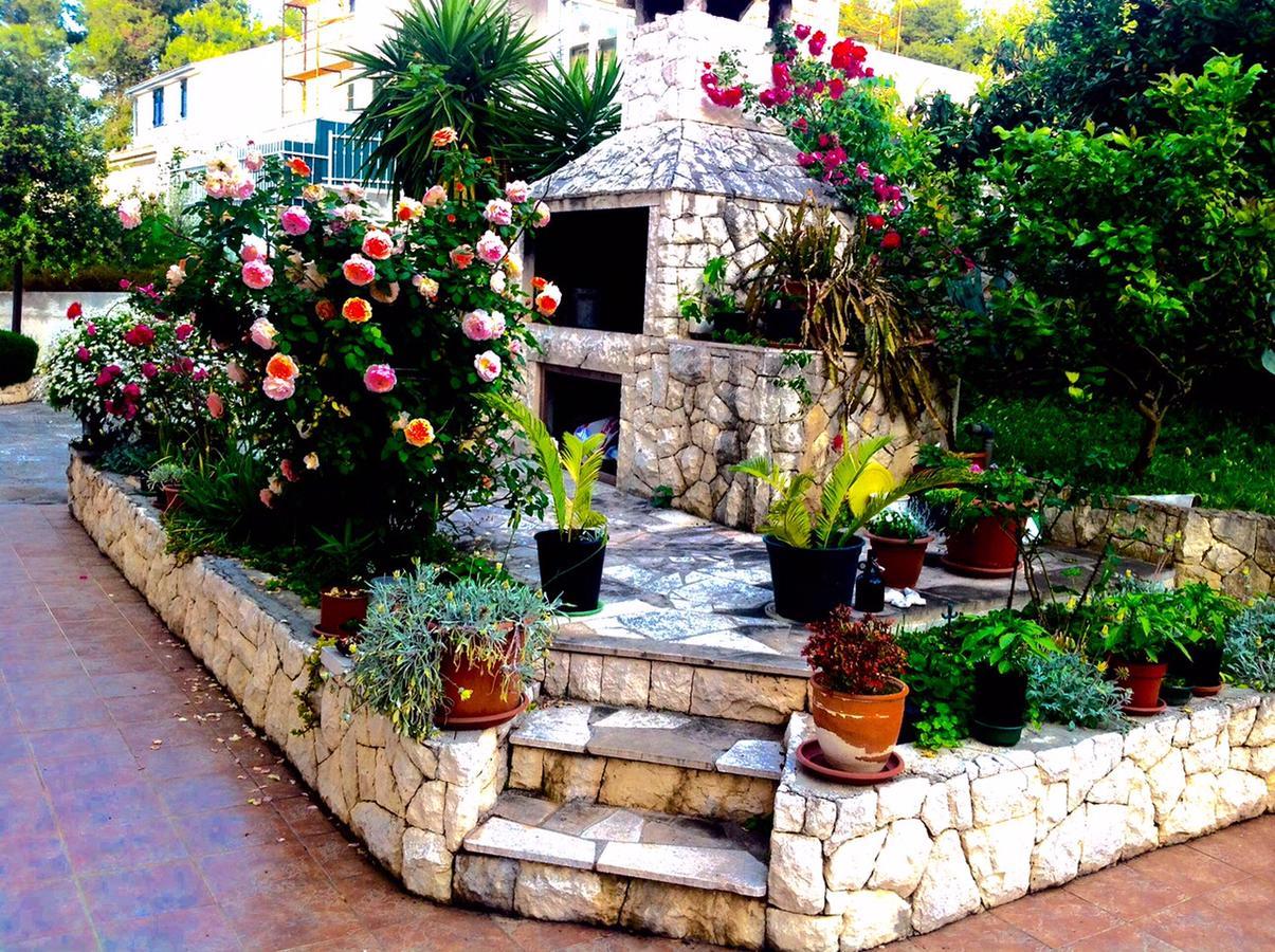 Villa Bunta Sutivan Εξωτερικό φωτογραφία
